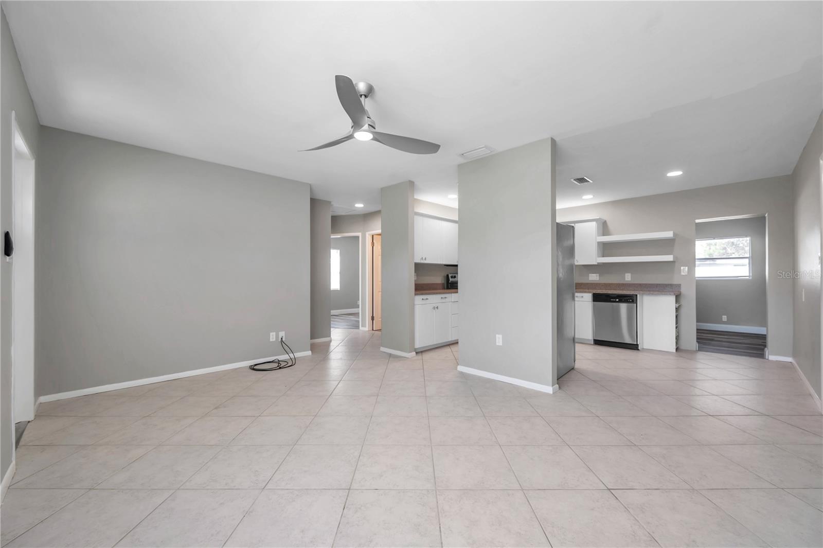 PINE GROVE ESTATES - Residential Lease