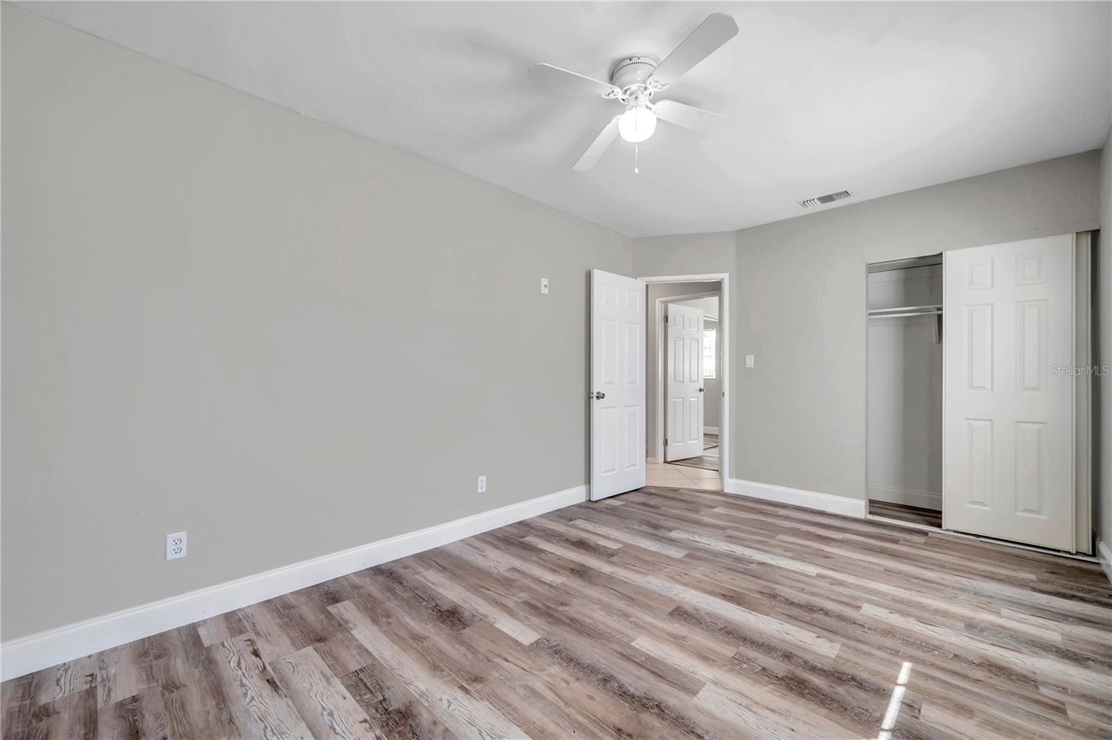 PINE GROVE ESTATES - Residential Lease