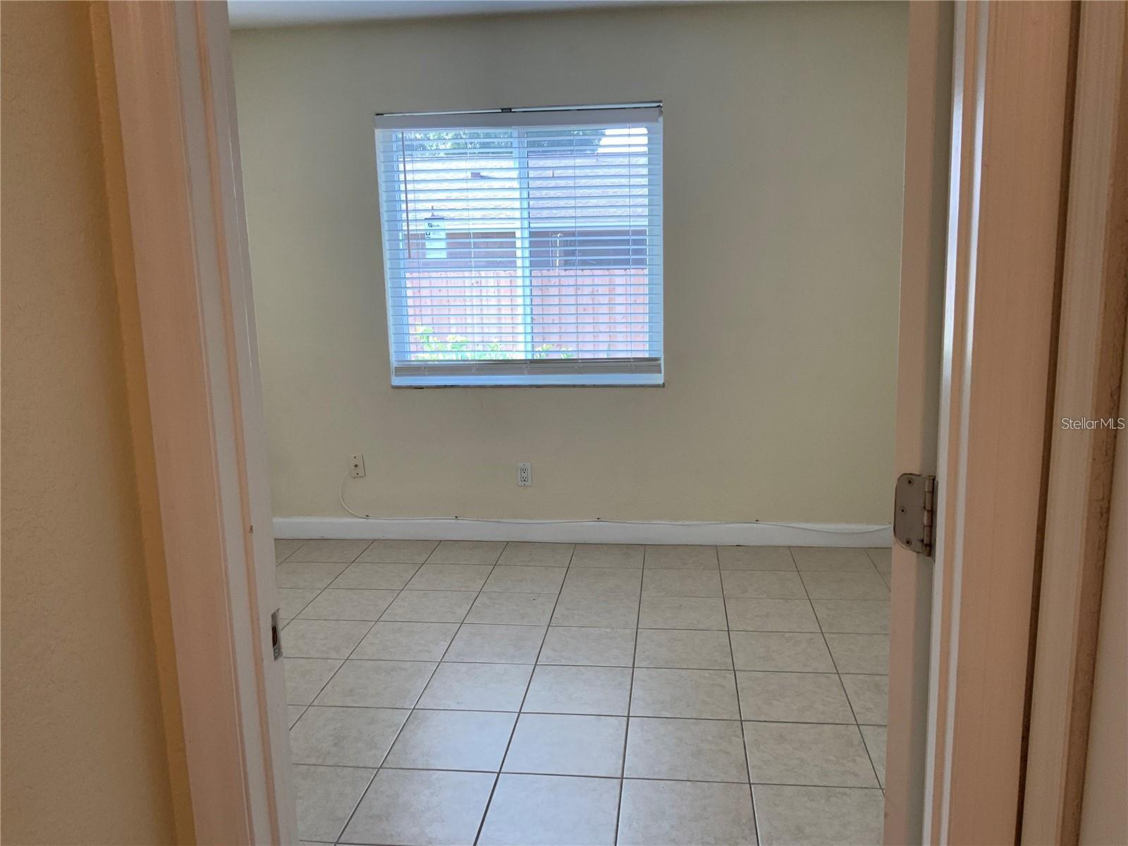 THE HAMPTONS AT BRANDON A CONDO - Residential Lease