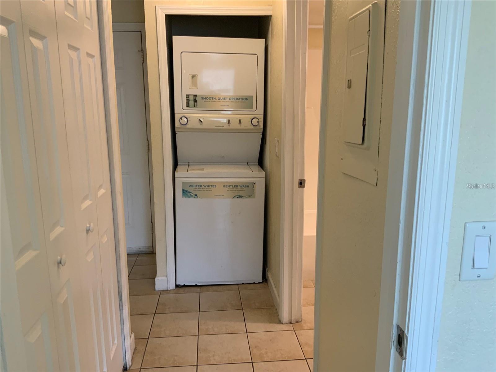 THE HAMPTONS AT BRANDON A CONDO - Residential Lease