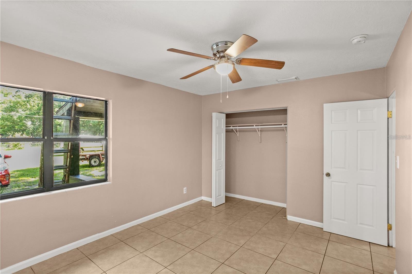 ORANGE VIEW - Residential Lease