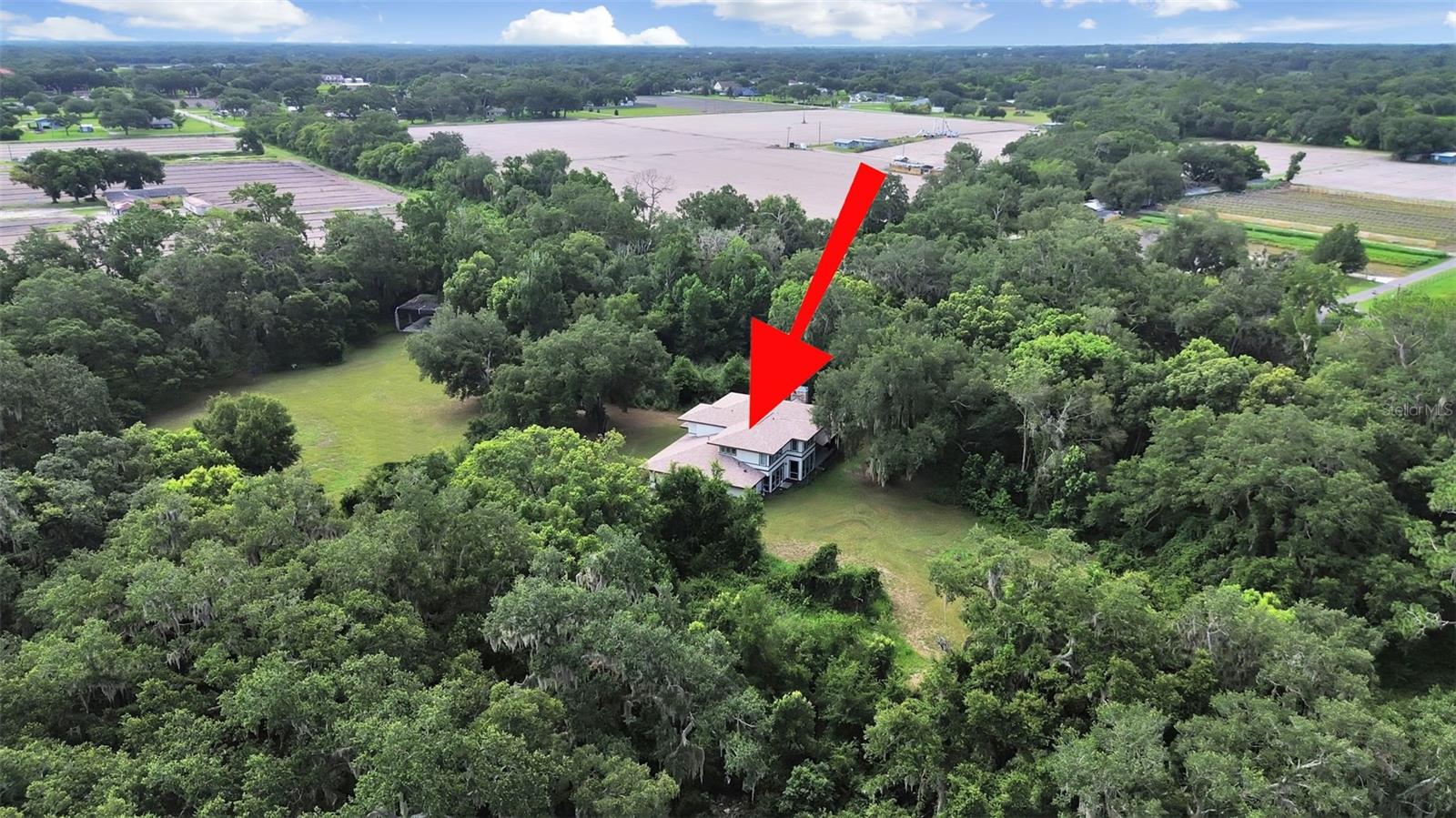 SCANLON COUNTRY ESTATES - Residential