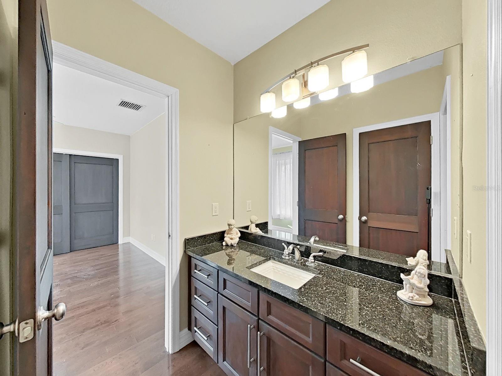 SCANLON COUNTRY ESTATES - Residential
