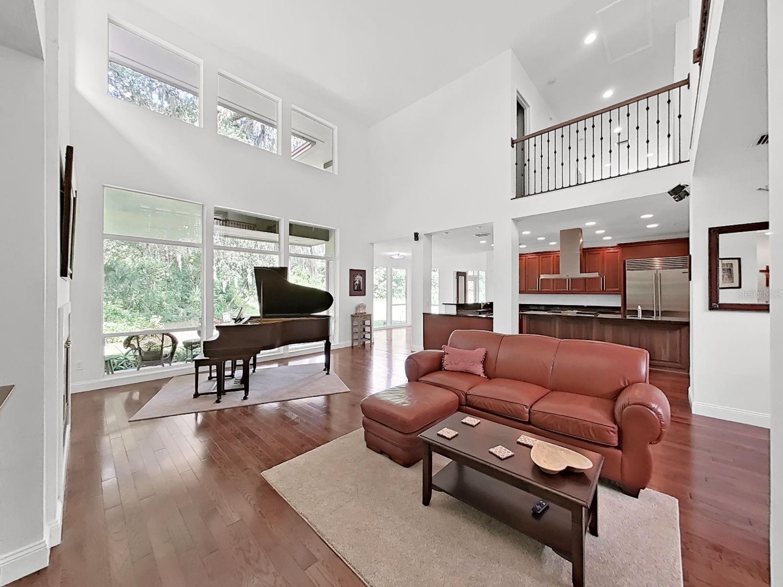 SCANLON COUNTRY ESTATES - Residential