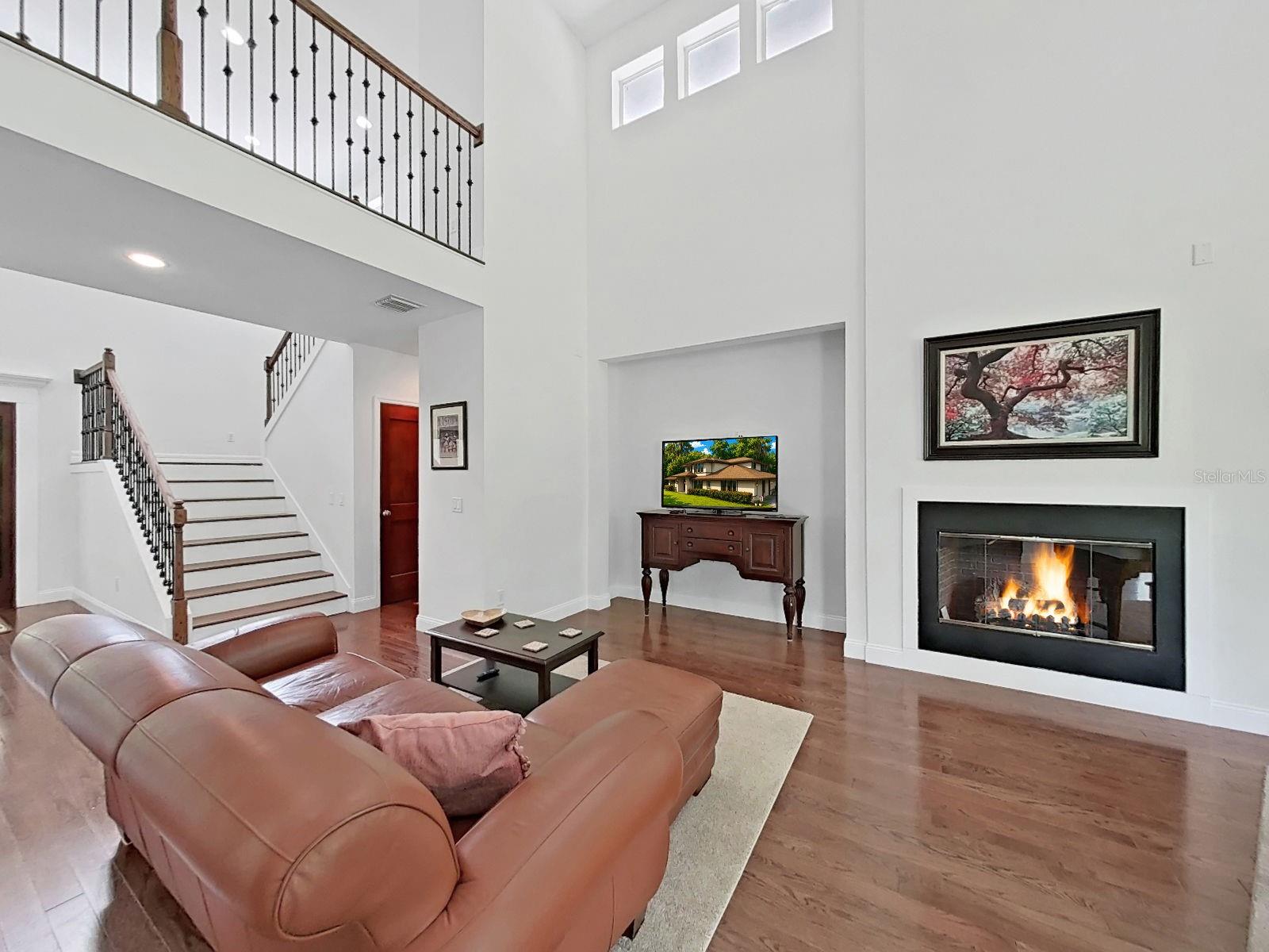 SCANLON COUNTRY ESTATES - Residential