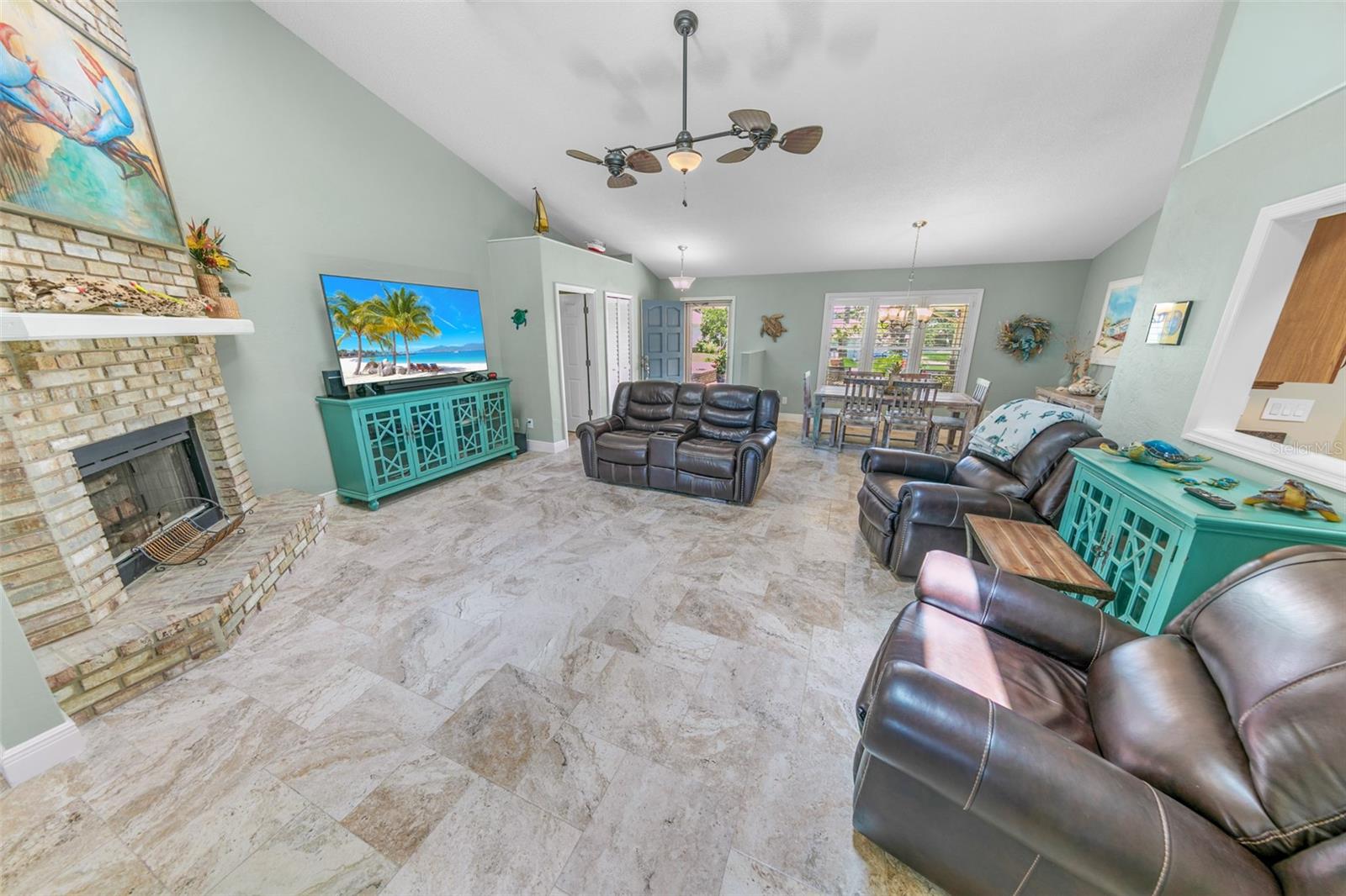 OCEANSIDE VILLAGE - Residential