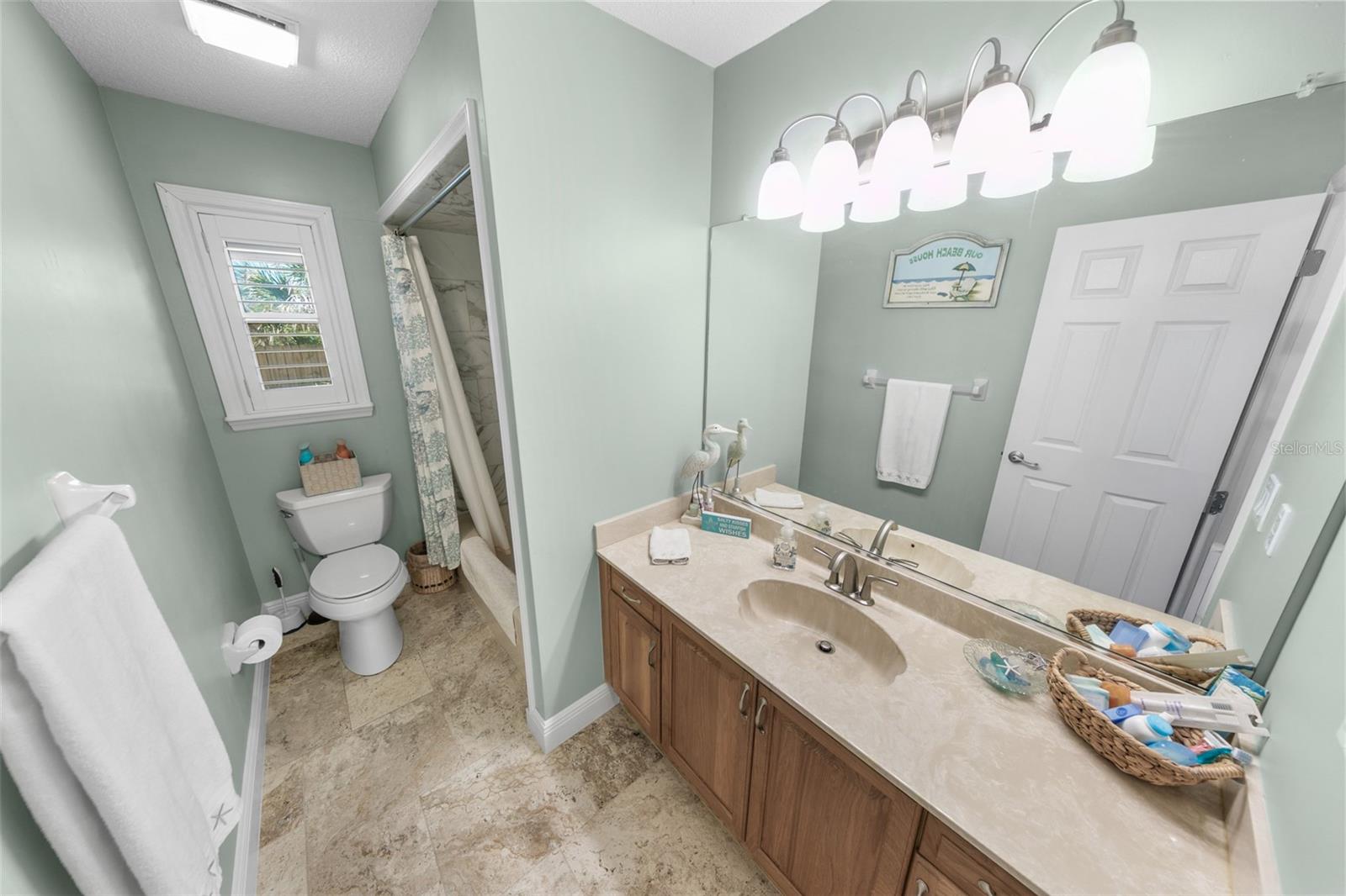 OCEANSIDE VILLAGE - Residential