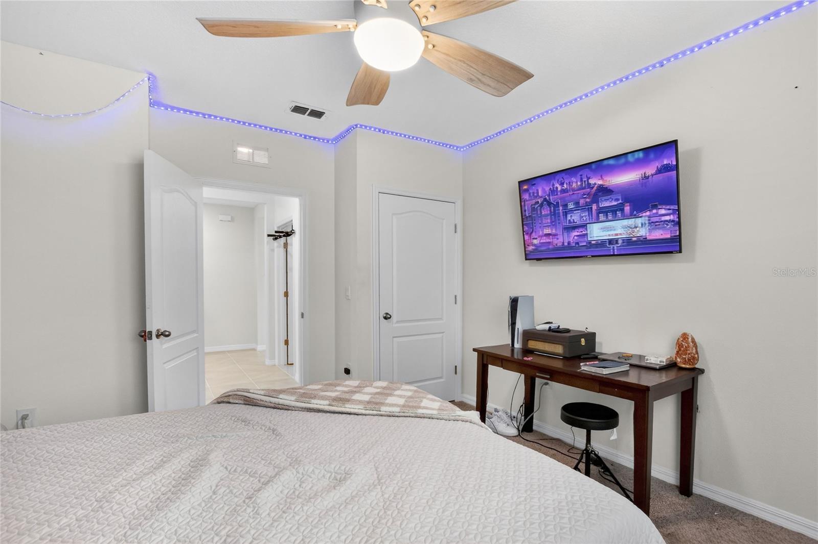 HAWTHORNE PH 1 - Residential