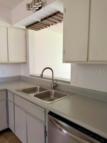 CLUB VILLAS AT WIMBLEDON PARK - Residential Lease