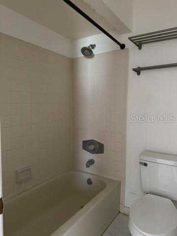CLUB VILLAS AT WIMBLEDON PARK - Residential Lease