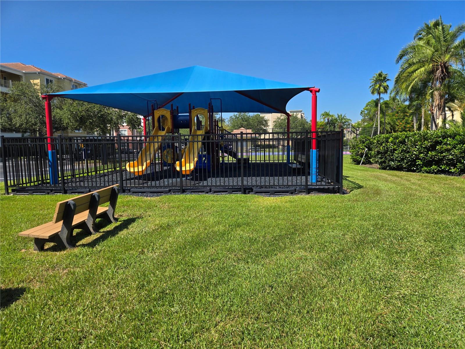 VISTA CAY/HARBOR SQUARE PH 1 - Residential