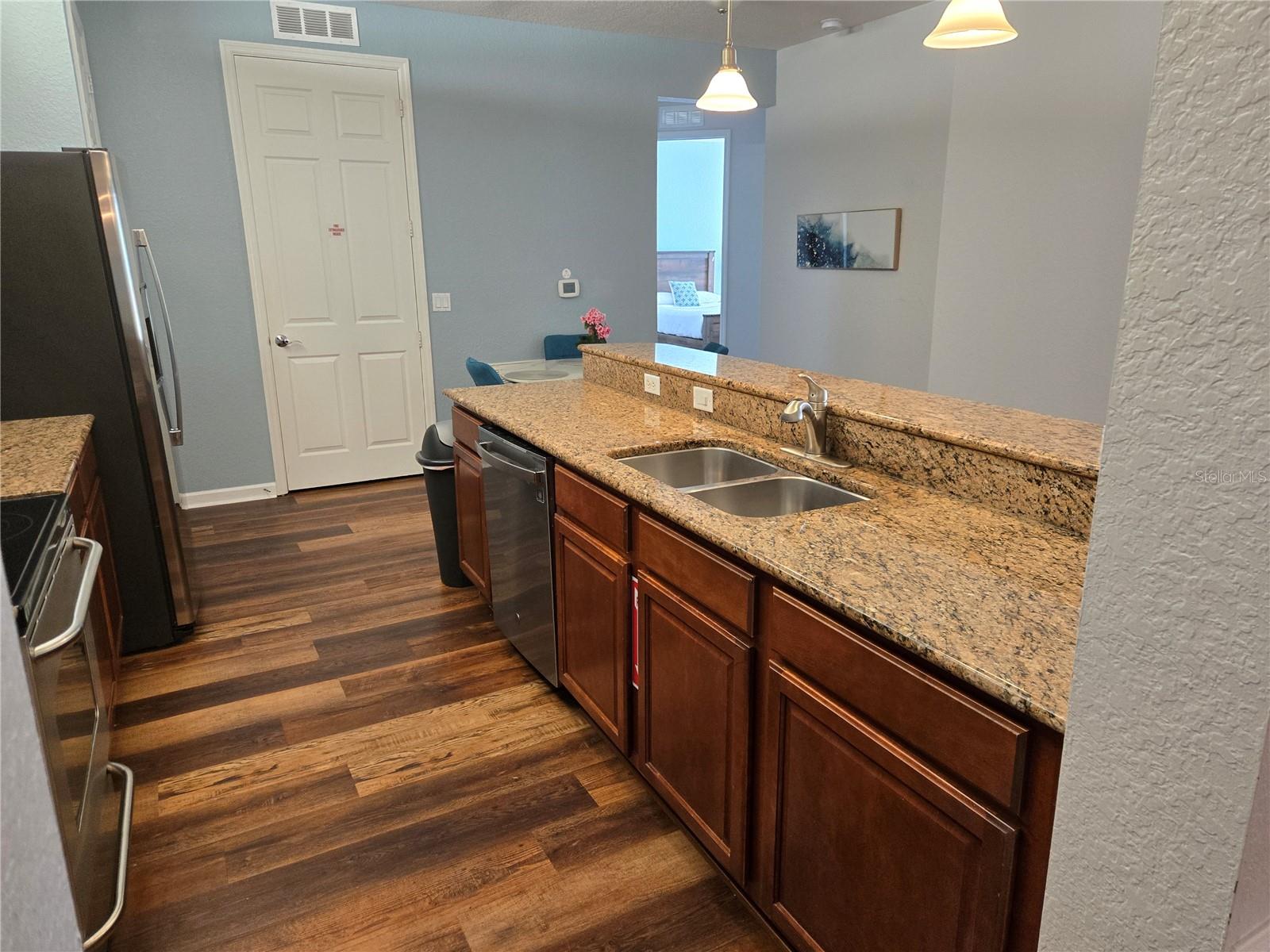 VISTA CAY/HARBOR SQUARE PH 1 - Residential