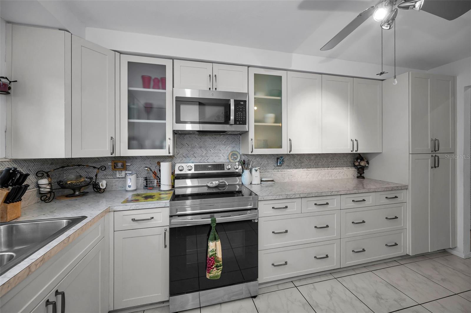 HIGHLAND LAKES - Residential