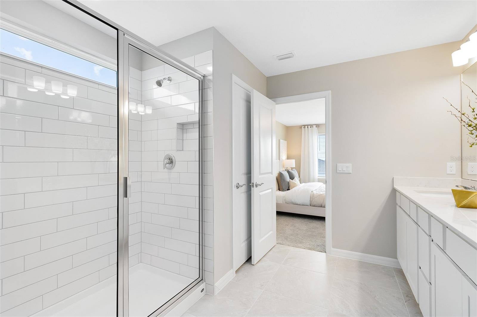 LAKEHAVEN ESTATES - Residential