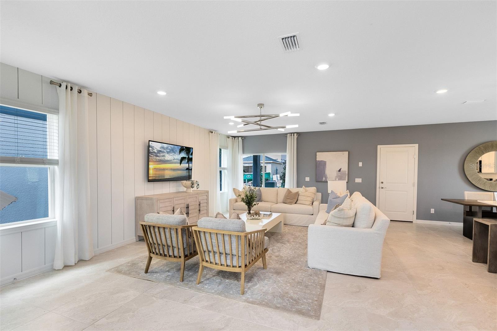 LAKEHAVEN ESTATES - Residential