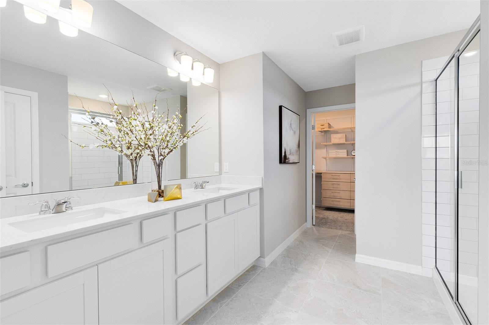LAKEHAVEN ESTATES - Residential