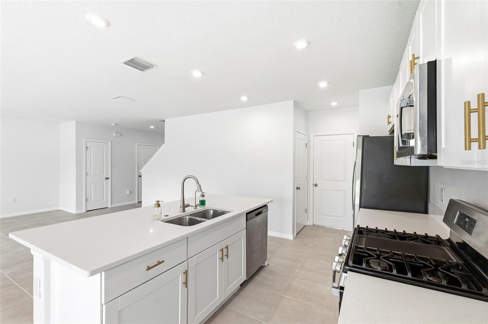 ARTISAN LAKES EAVES BEND PH II SUBPH A, - Residential