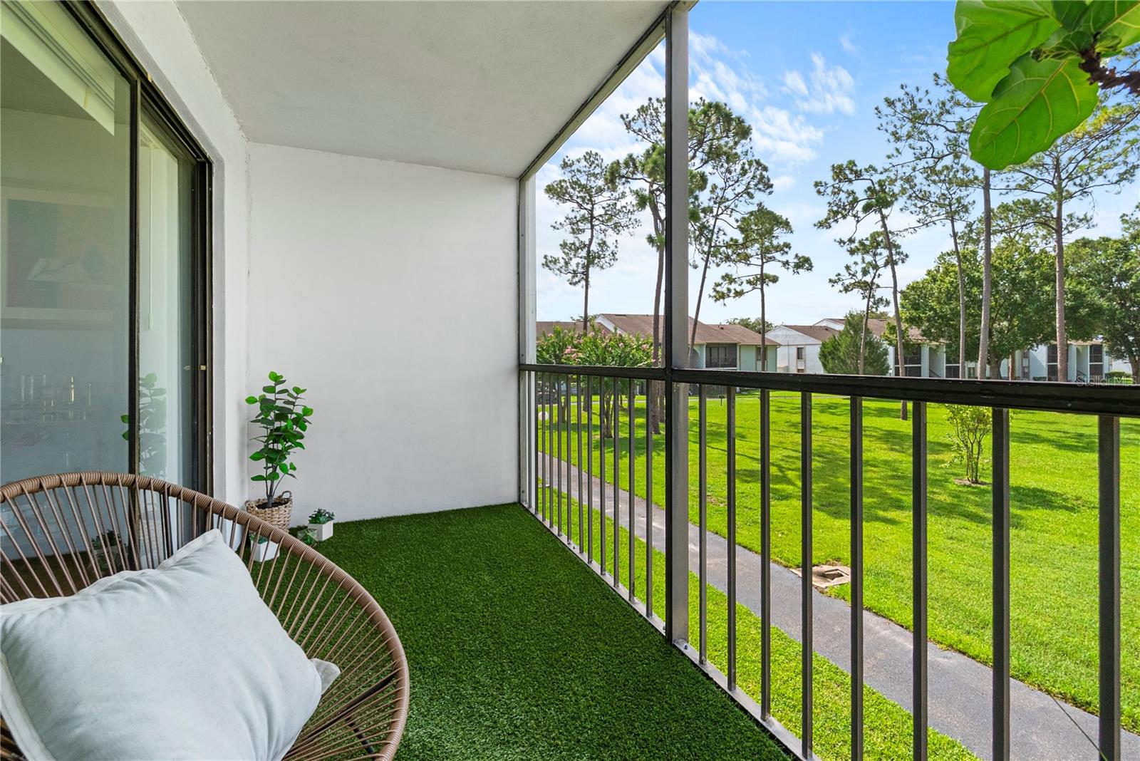 CLUB AT ORLANDO PH 14 - Residential