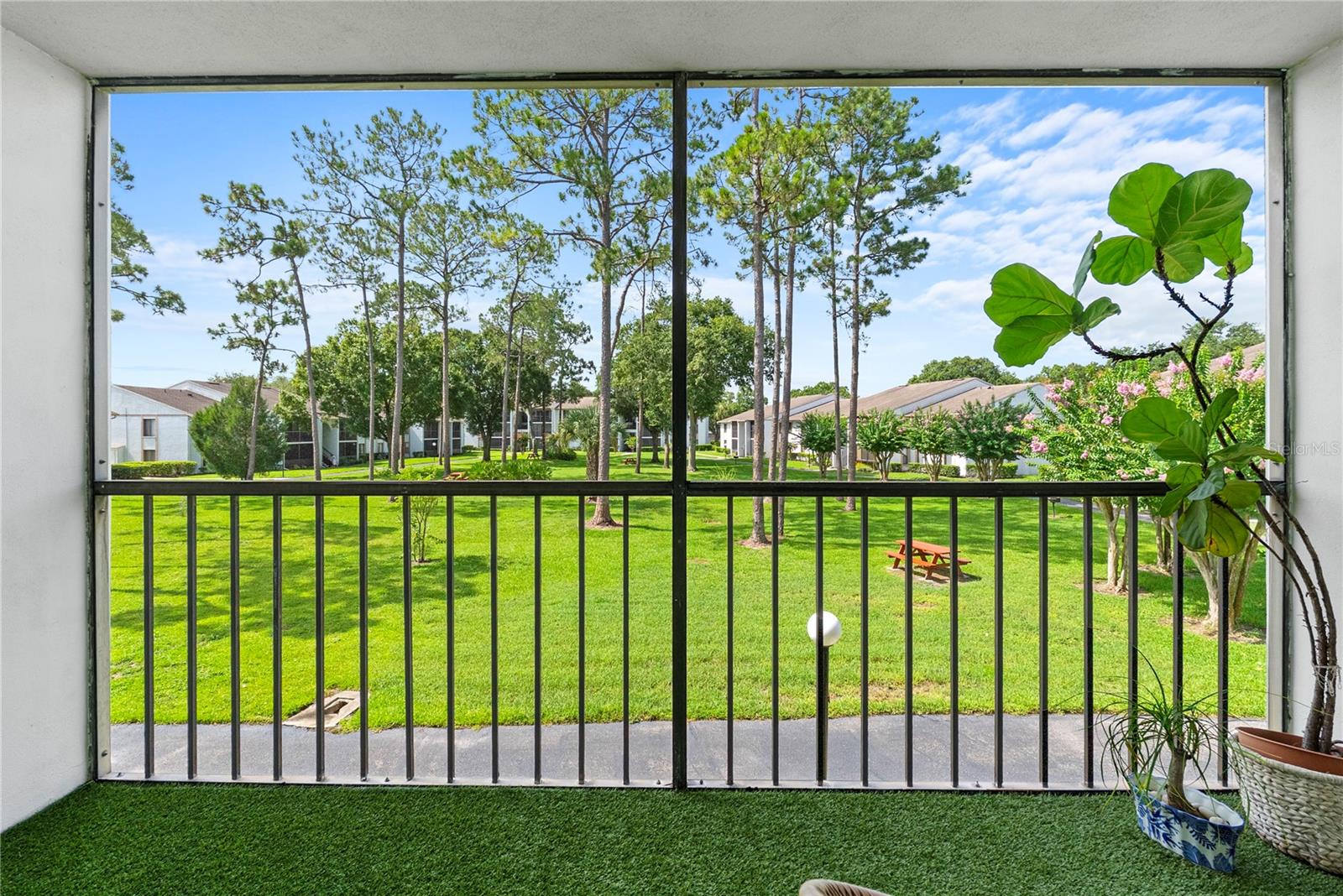 CLUB AT ORLANDO PH 14 - Residential