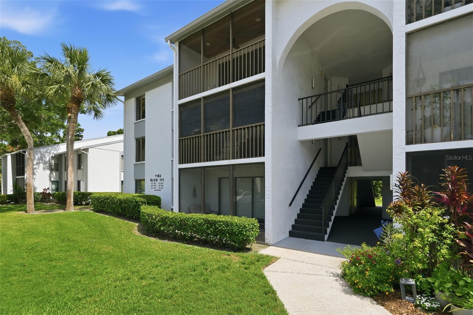 PINE RIDGE AT LAKE TARPON VILLAGE - Residential