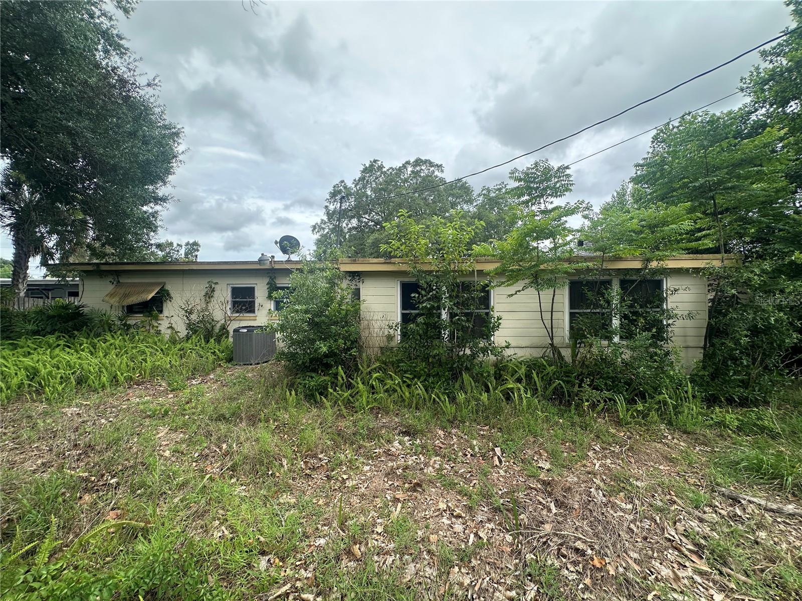 DOVER SHORES SEVENTH ADD - Residential
