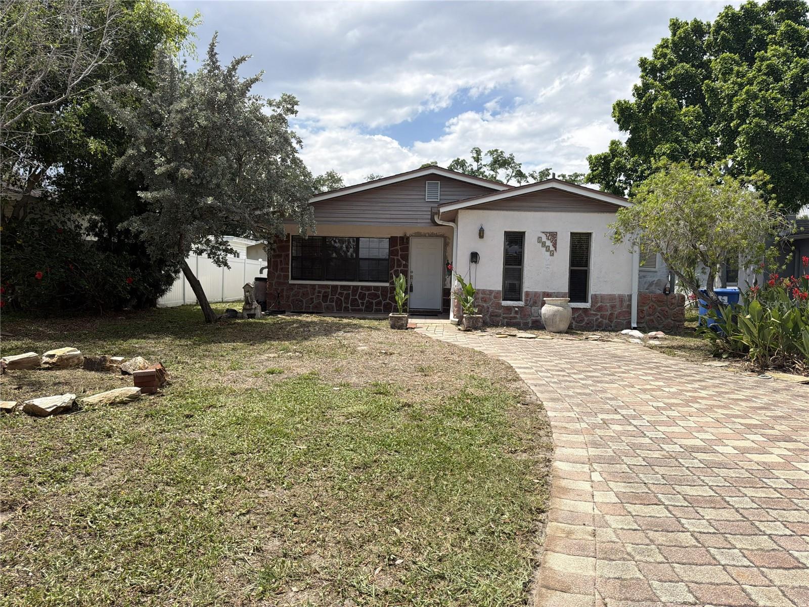 SHOREACRES CENTER - Residential