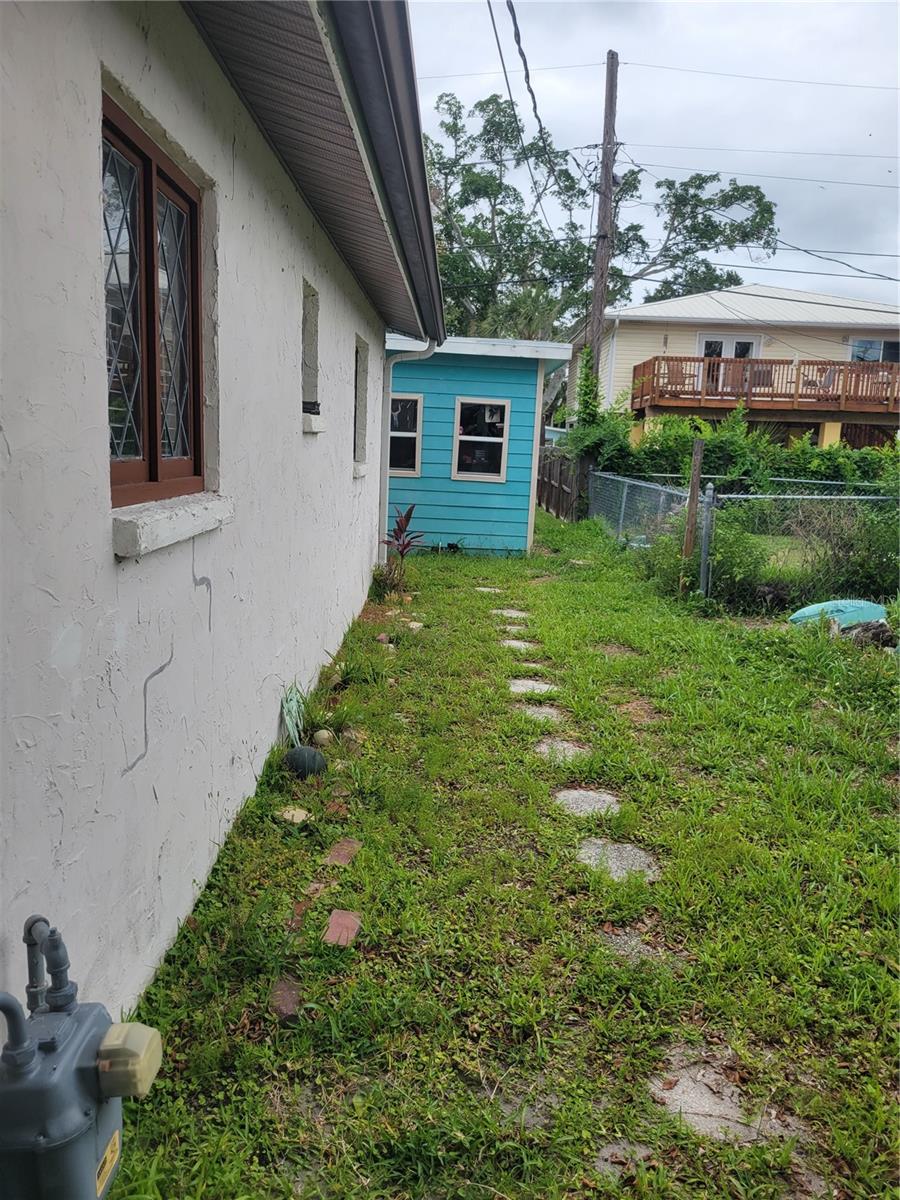 SHOREACRES CENTER - Residential