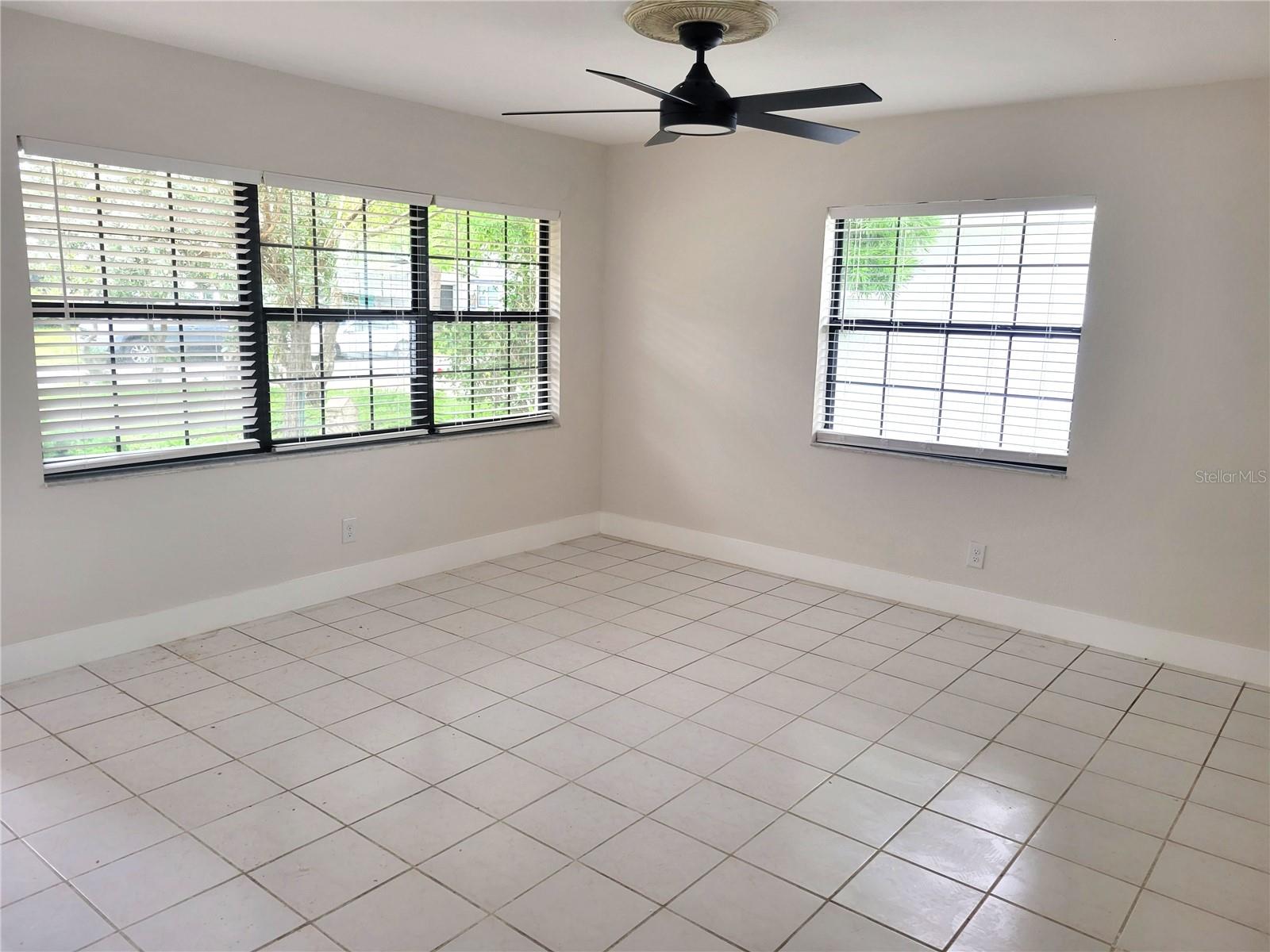 SHOREACRES CENTER - Residential