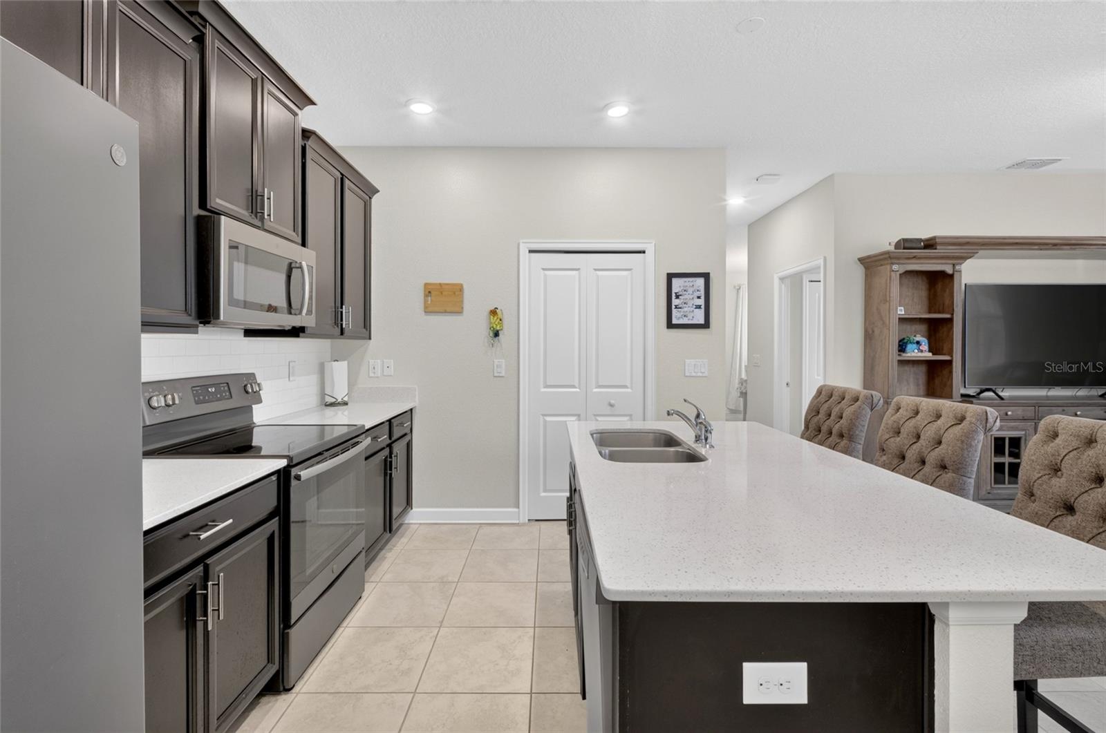 STOREY GROVE PH 1B-3 - Residential