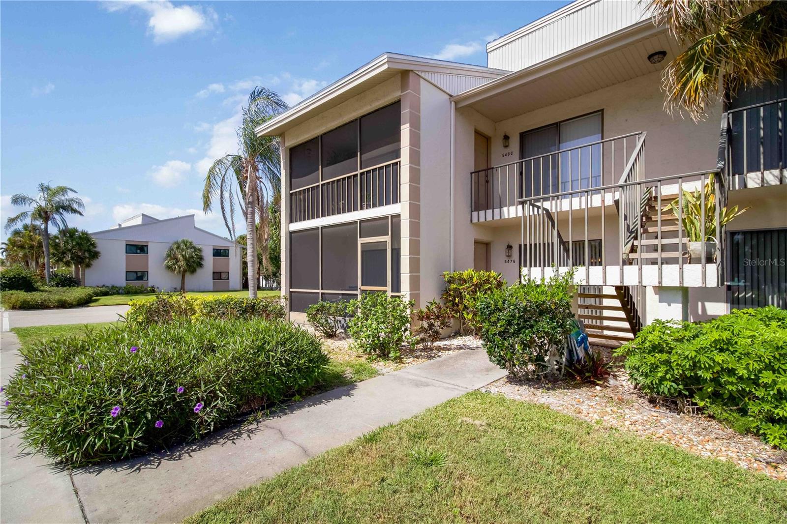 IMPERIAL PLACE - Residential