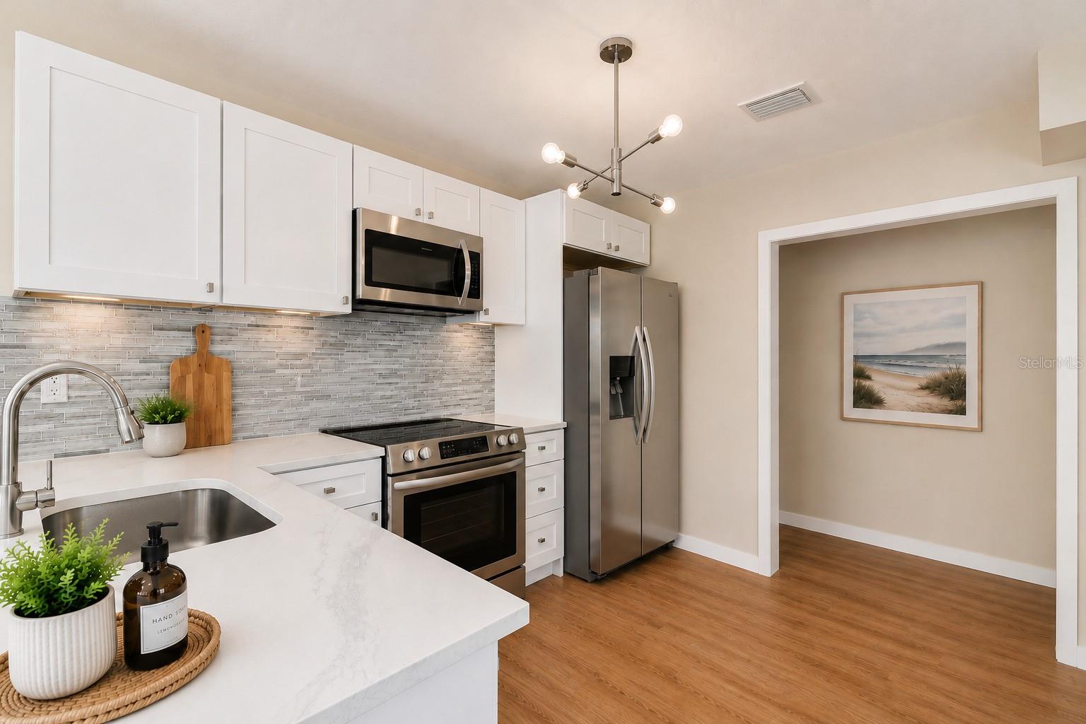 MENDELS RESUB OF BLOC - Residential