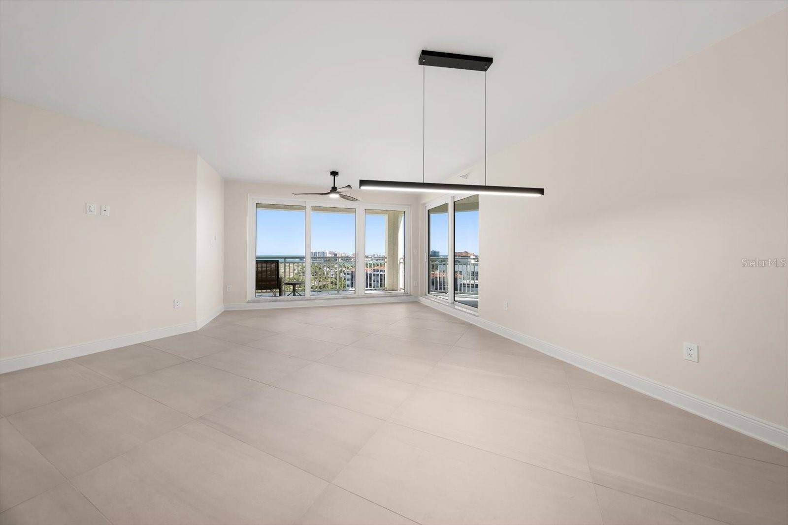 GRANDE ON SAND KEY - Residential