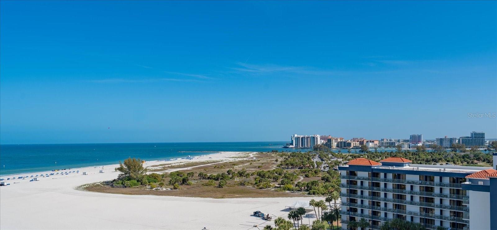 GRANDE ON SAND KEY - Residential