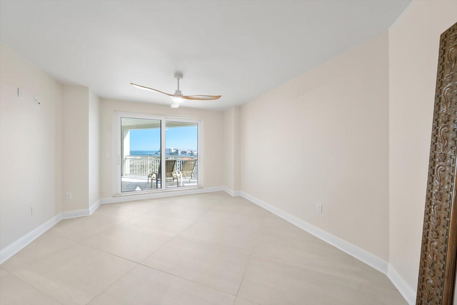 GRANDE ON SAND KEY - Residential