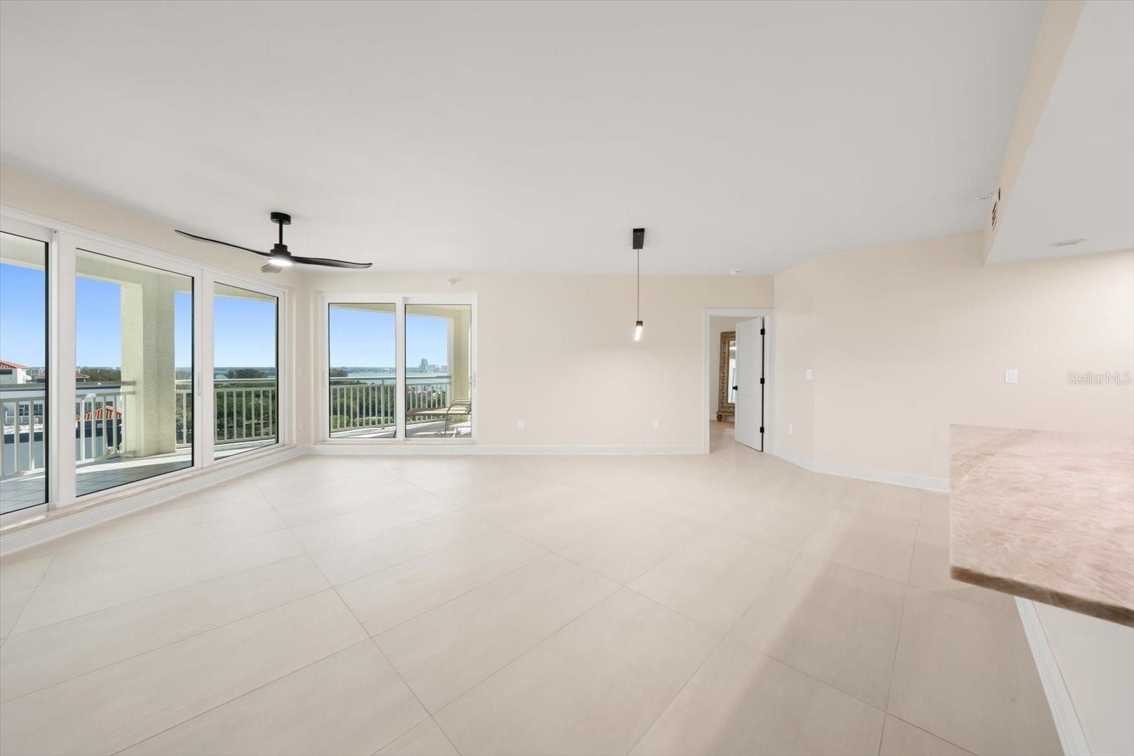 GRANDE ON SAND KEY - Residential