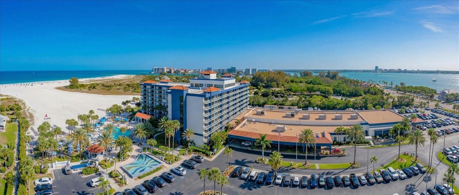 GRANDE ON SAND KEY - Residential