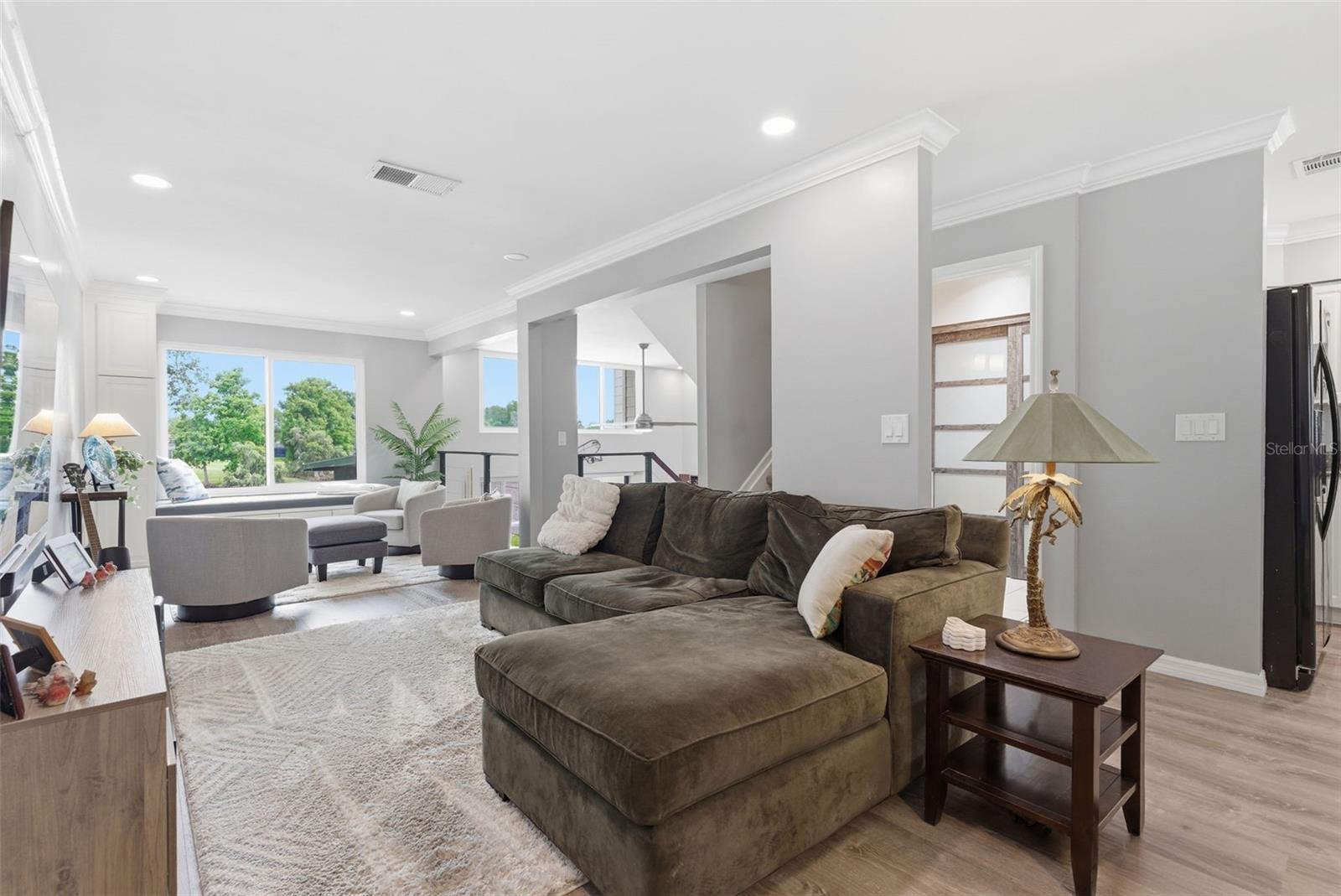 FEATHER SOUND - Residential