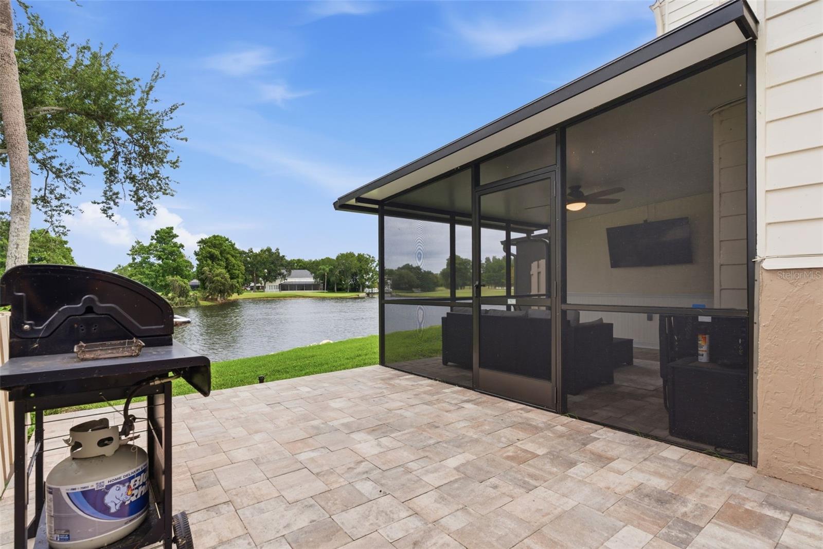 FEATHER SOUND - Residential