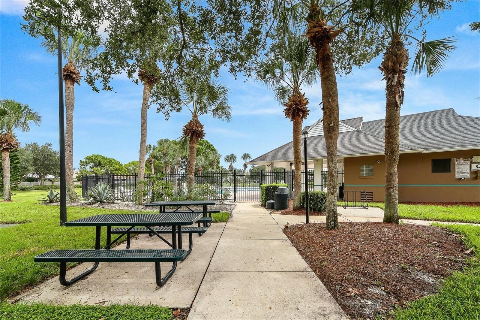 CREEKWOOD PH TWO SUBPHASE A & B - Residential Lease