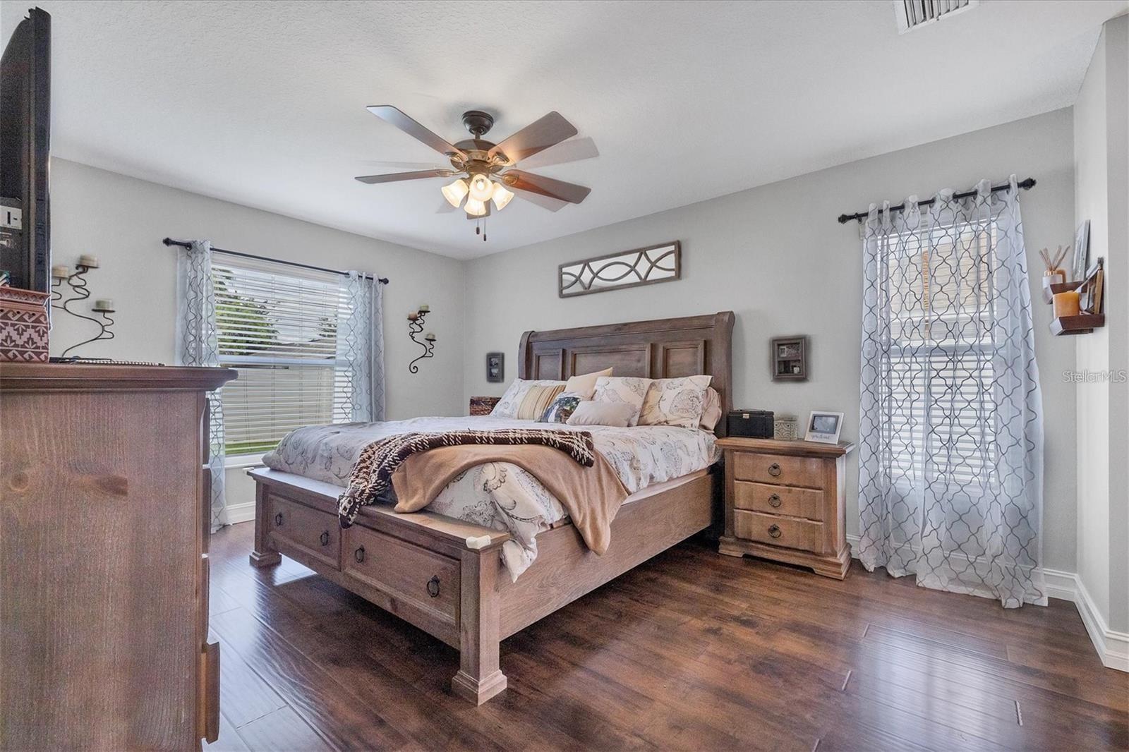 CREEKWOOD PH TWO SUBPHASE A & B - Residential Lease