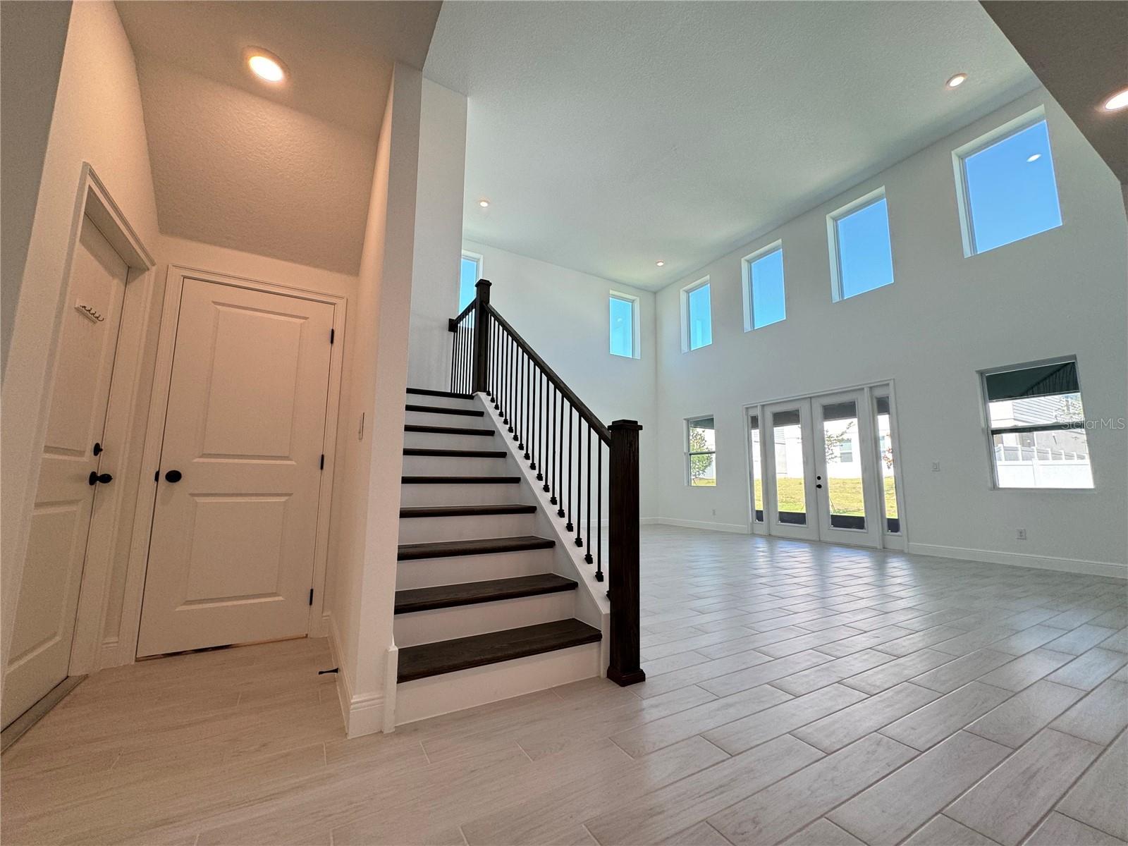 VILLAGES/MINNEOLA HILLS PH 2B - Residential
