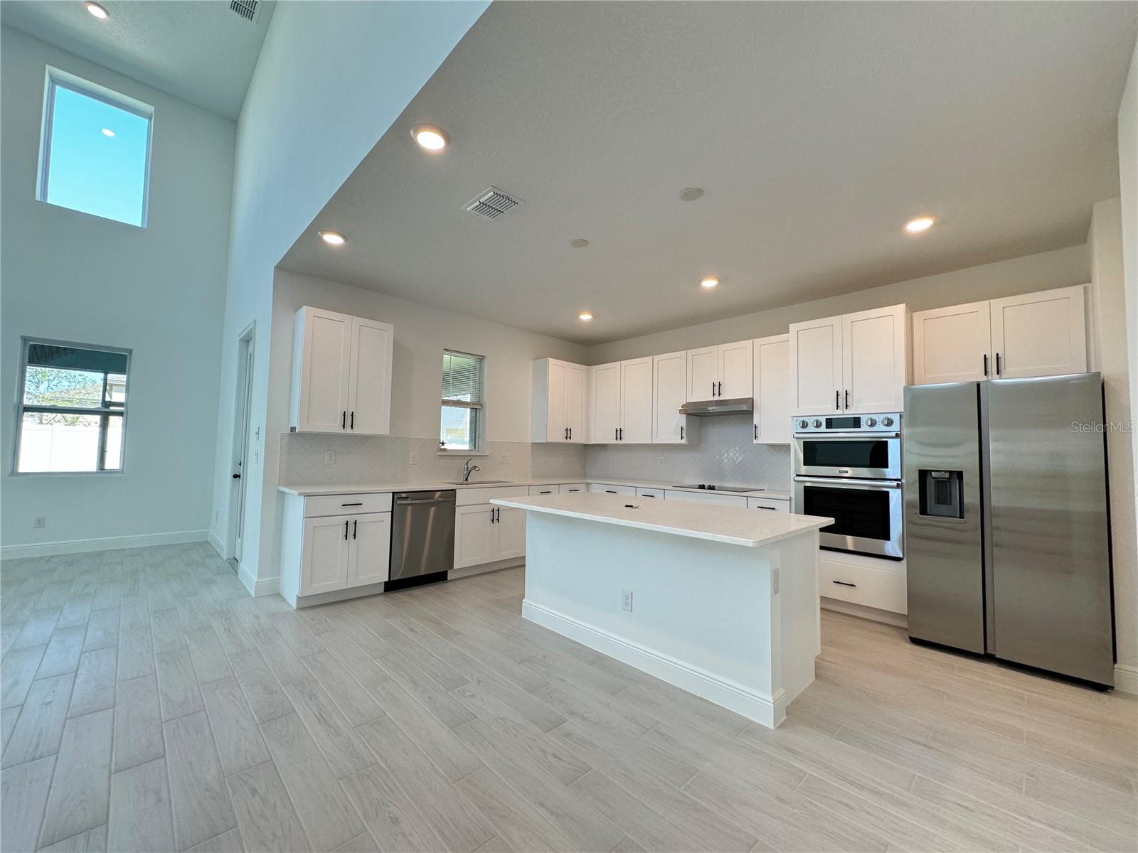 VILLAGES/MINNEOLA HILLS PH 2B - Residential