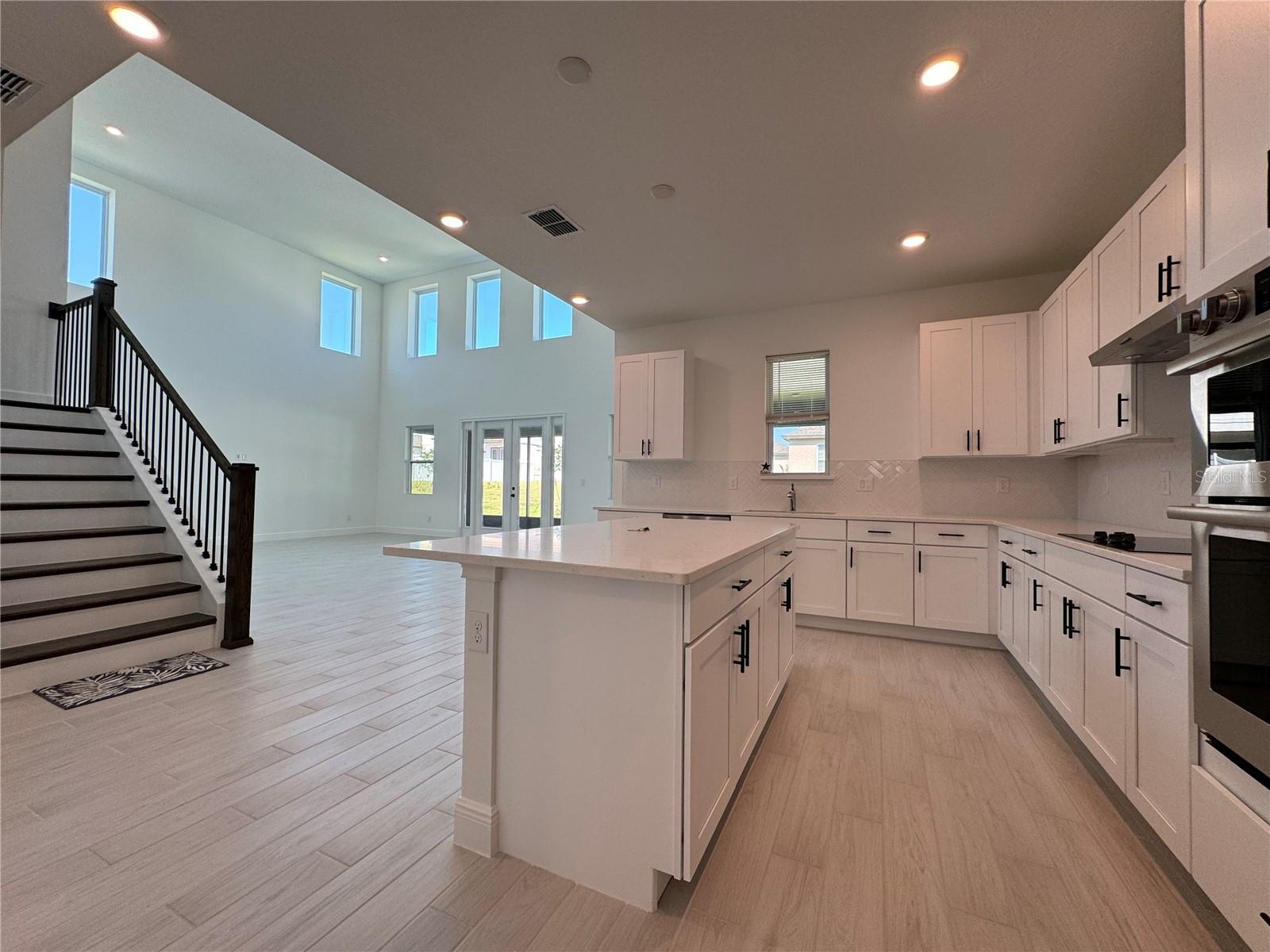 VILLAGES/MINNEOLA HILLS PH 2B - Residential