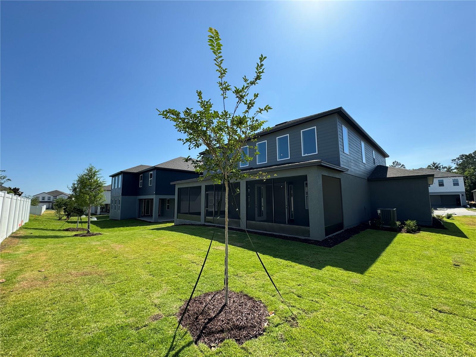VILLAGES/MINNEOLA HILLS PH 2B - Residential