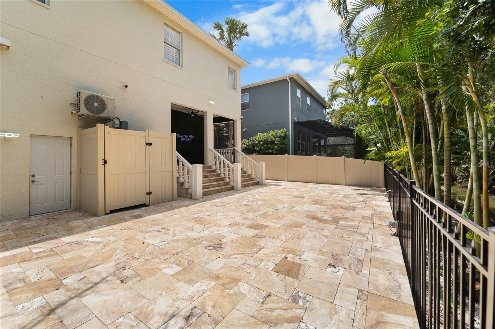 BEACH PARK - Residential