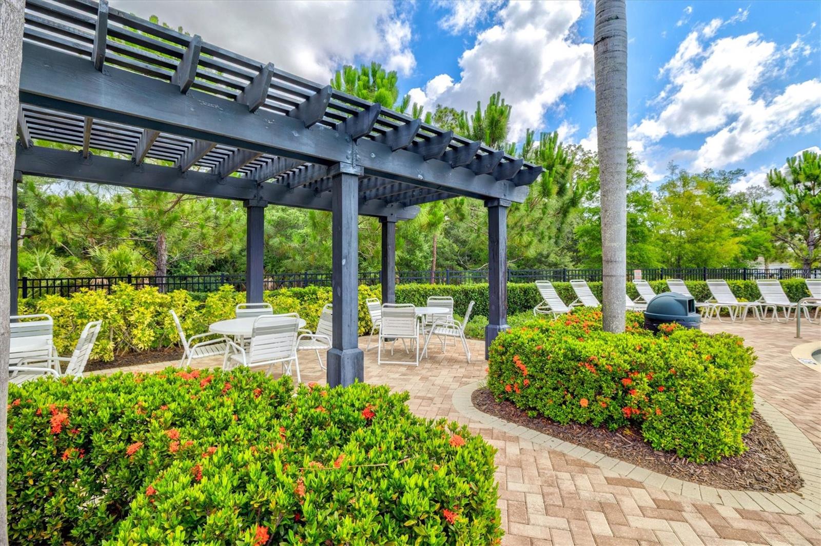 BAY LANDING - Residential