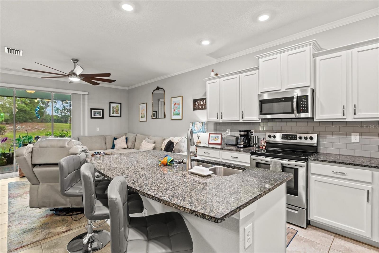 BAY LANDING - Residential