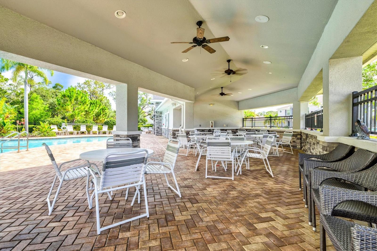 BAY LANDING - Residential