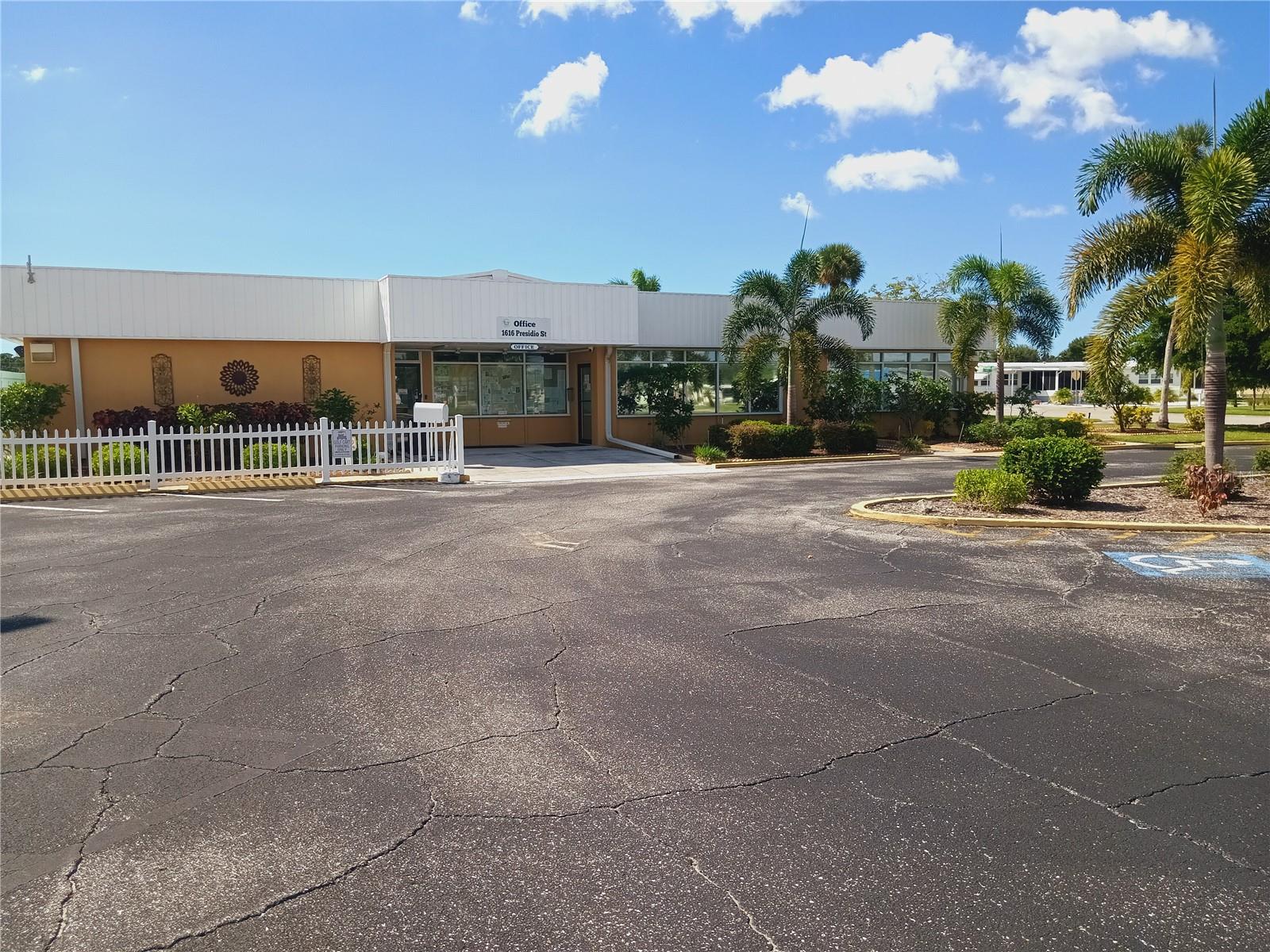 TRI-PAR ESTATES - Residential