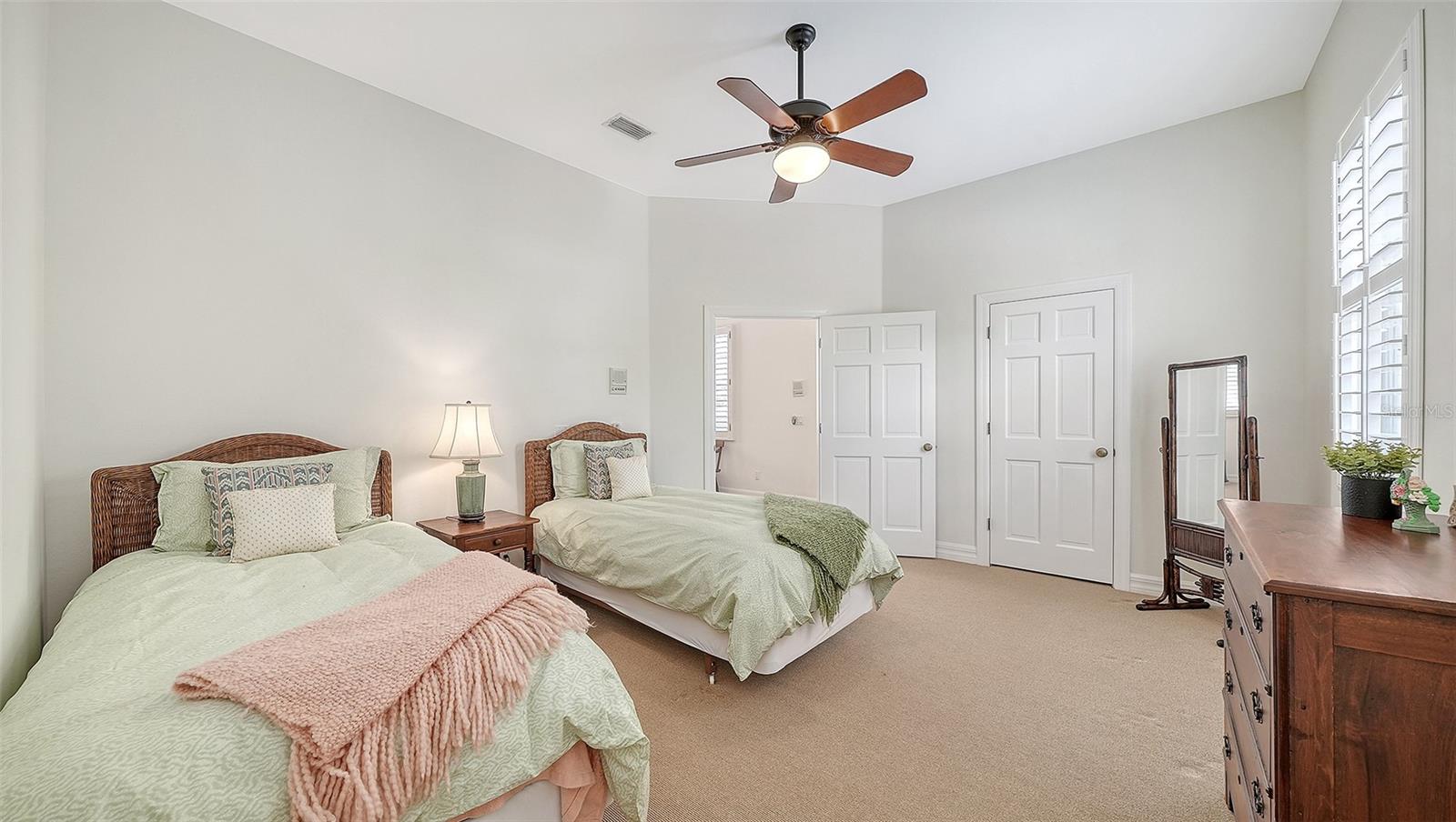 OAKS - Residential